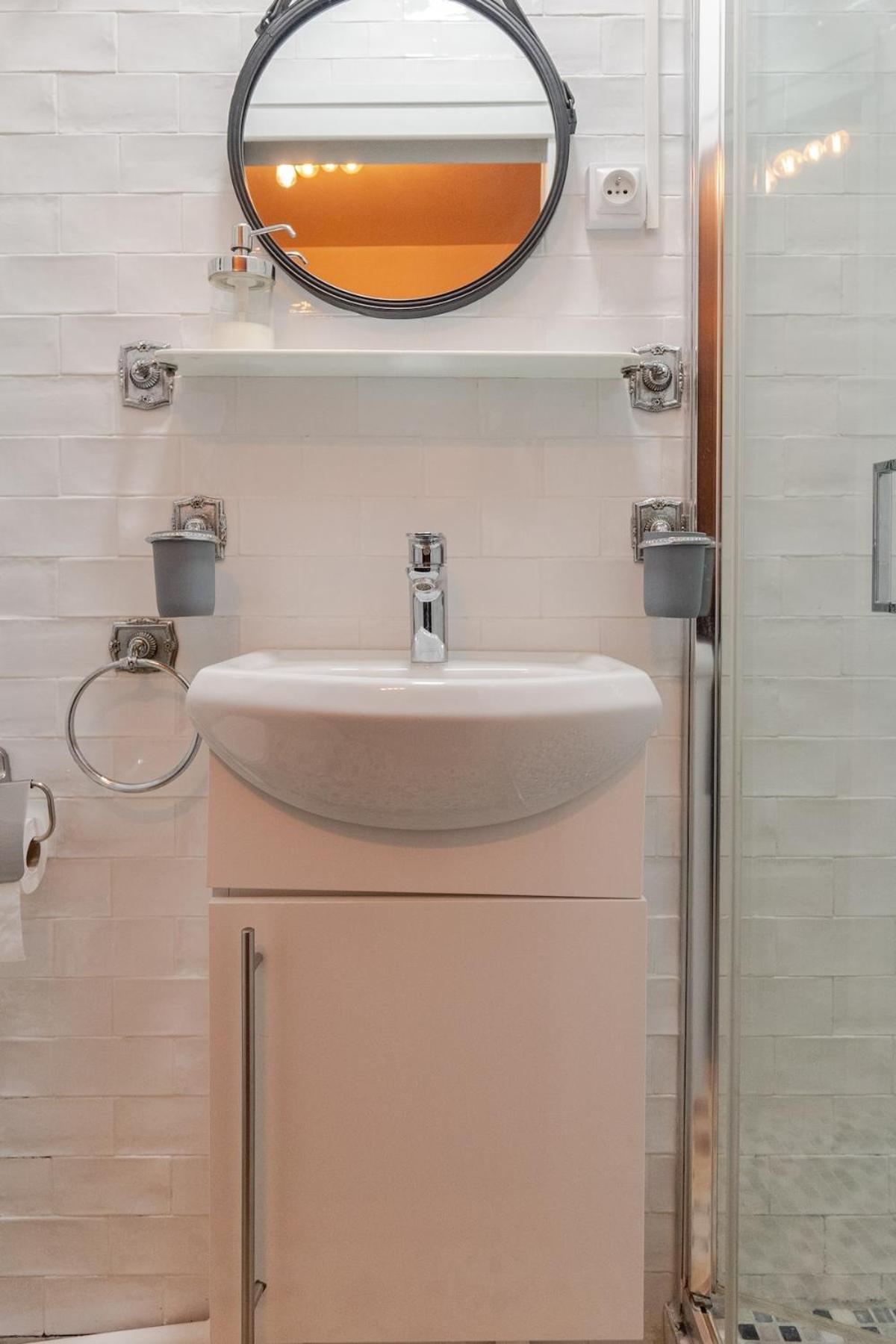 Studio Paris - Metro 7 Cadet - Quartier Faubourg-Montmartre Екстериор снимка